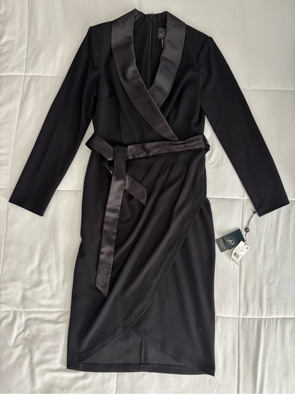 Women’s Adrianna Papell Black Wrap-Style Long Sleeve Dress Size 6 NWT